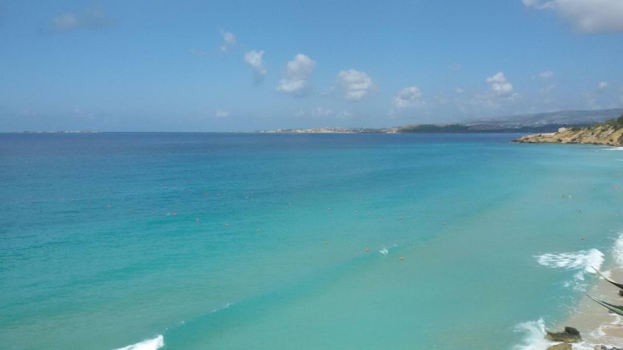 Artemis Superb 2 Bedroom Apartment 700 M Away From The Beach Minia Exterior photo